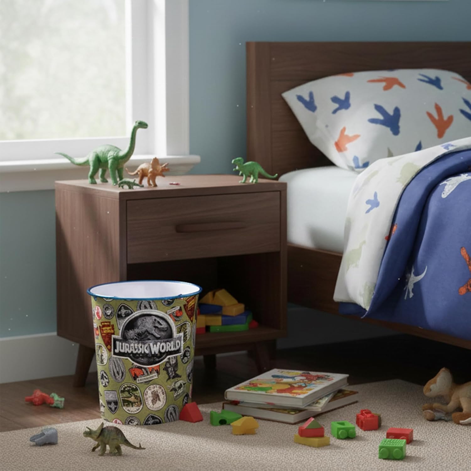 Kids Waste Paper Bin 7L – Jurassic World Dinosaur Design Plastic Trash Can for Bedroom, Study Desk & Playroom, Lightweight Open Top Dustbin