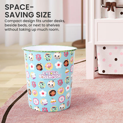 Kids Waste Paper Bin 7L – Gabby’s Dollhouse Design Plastic Trash Can for Bedroom, Study Desk & Playroom, Lightweight Open Top Dustbin